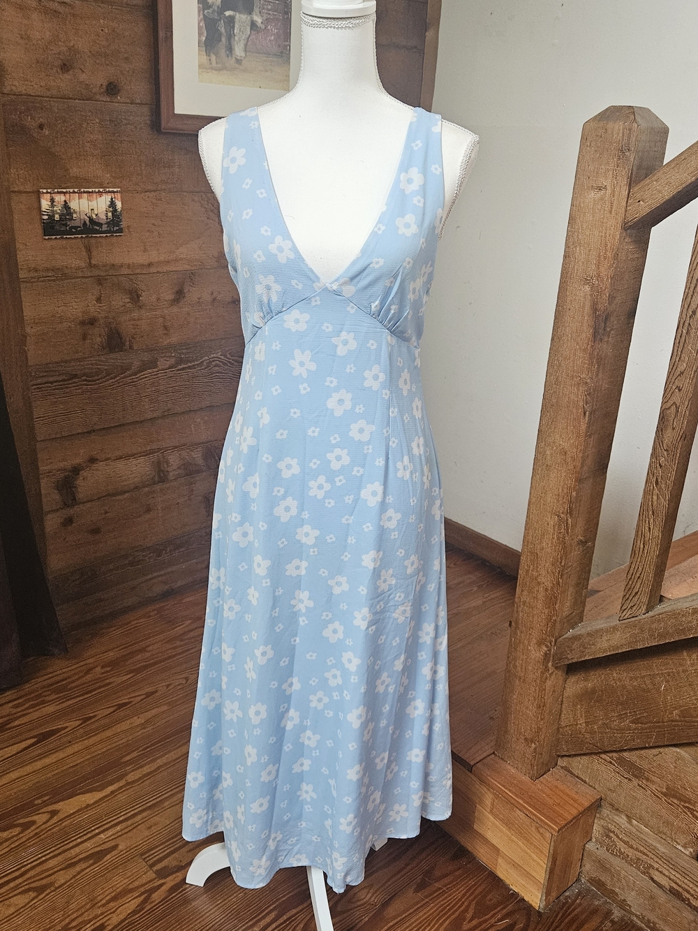 Princess Polly Light Blue Floral V-Neck Midi Dress